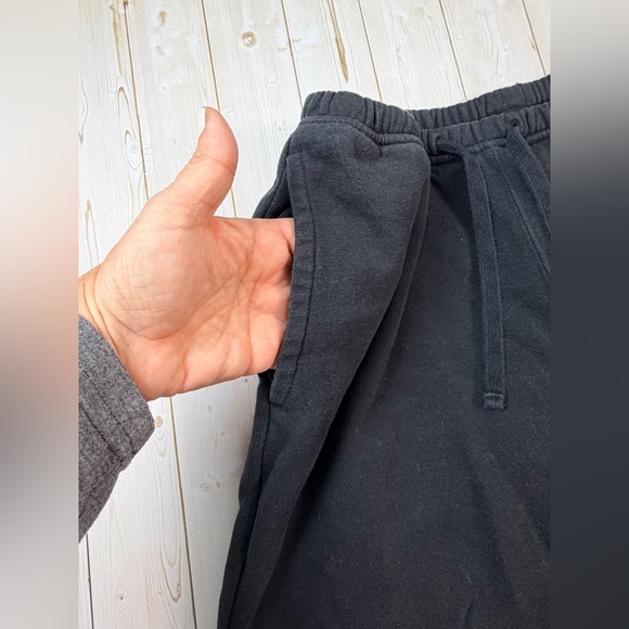 Hollister Women’s Drawstring Jogger in Black Size Medium Short - Picture 5 of 12